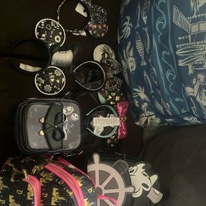 $200 for everything…. Need to sell ASAP